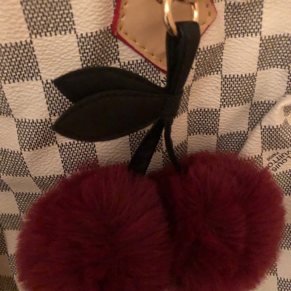 Free People Fax Fur Pom Pom Key Chain - Picture 4 of 9